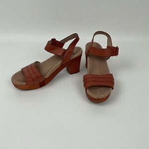 Earth Platform Sandals Womens 9.5M Terra Cotta Leather Block Heel